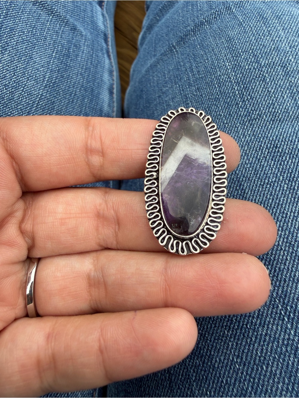 Oval Purple Stone Silver-Tone Brooch - Amethyst Look